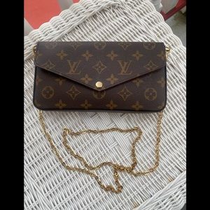 SOLD  Louis Vuitton Felicie Pochette NEW